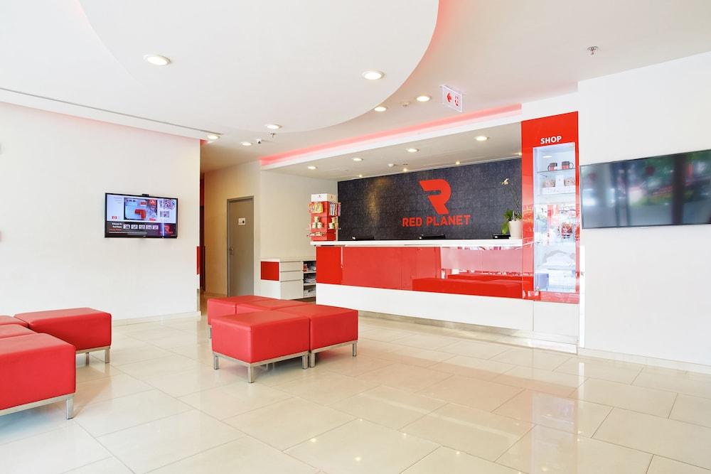 Red Planet Phuket - Sha Extra 3*