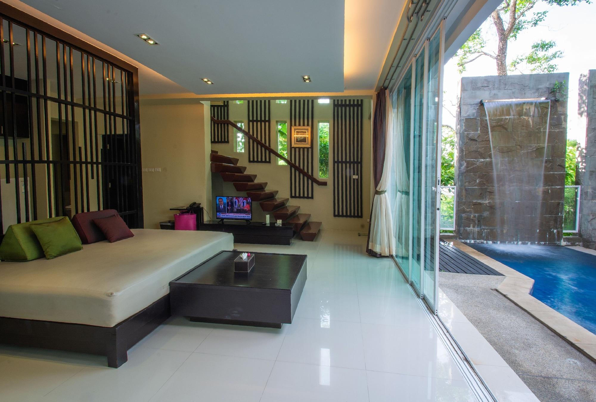 Peach Blossom & Pool - Sha Hotel 4*