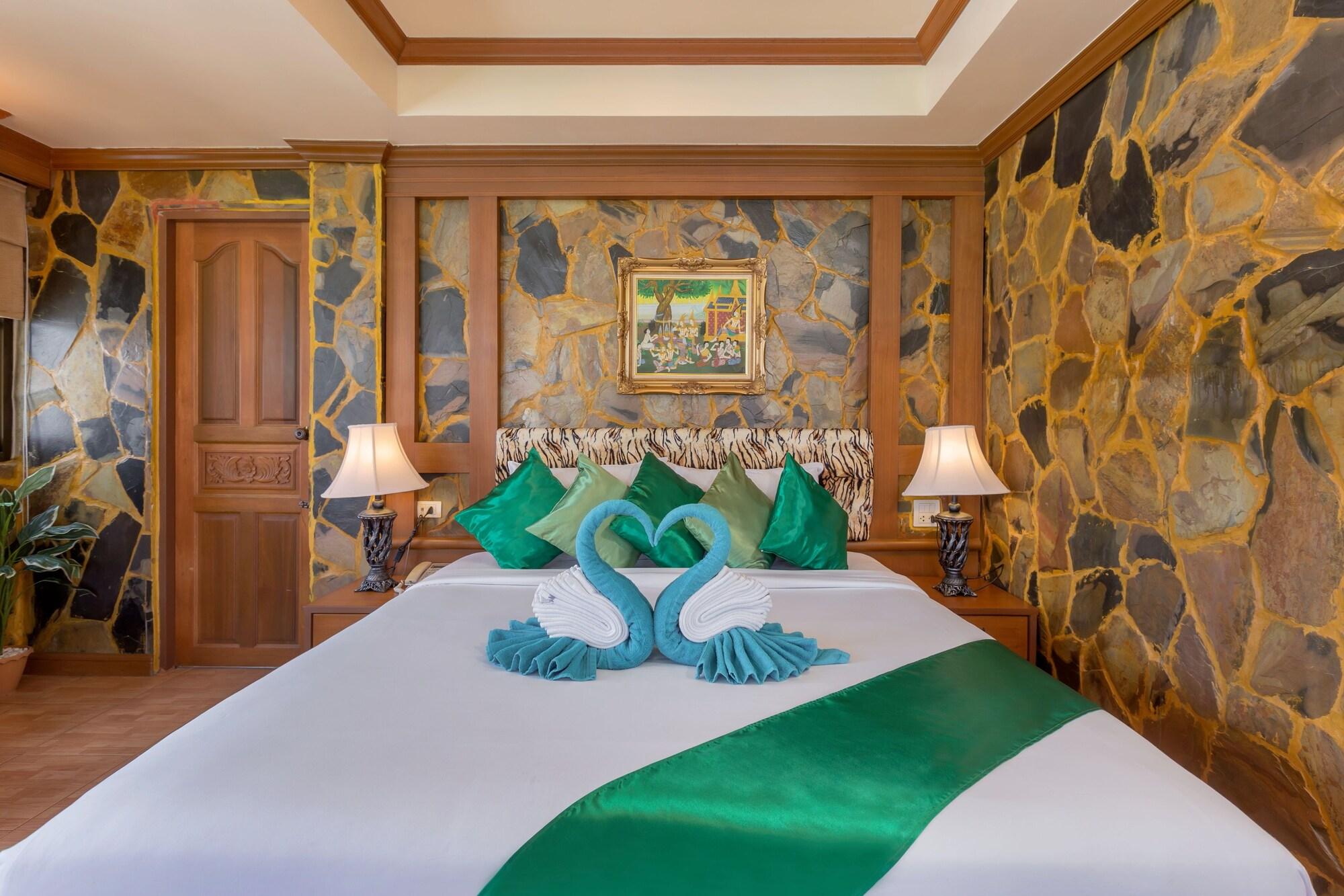 Inn Tiger Patong