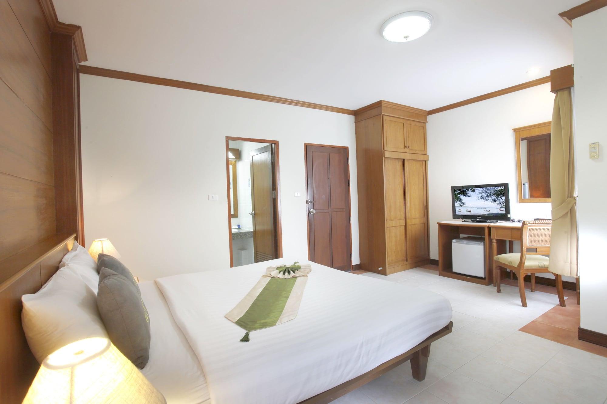 Resort Palmyra Phuket - Sha Extra Patong