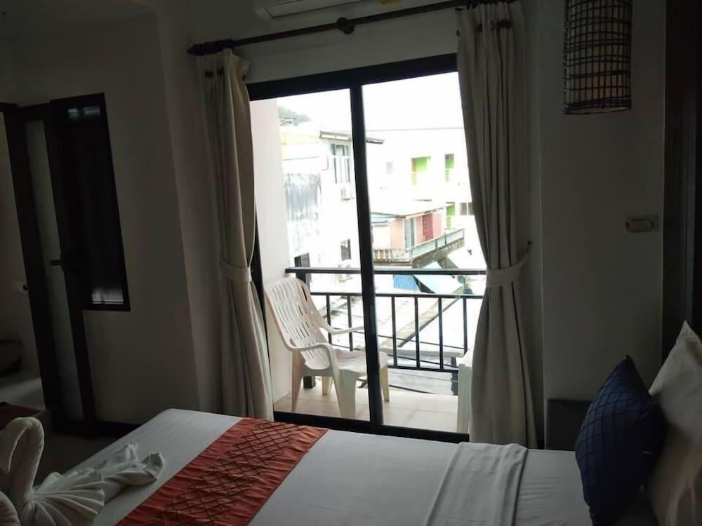 Amber - Sha Phuket
