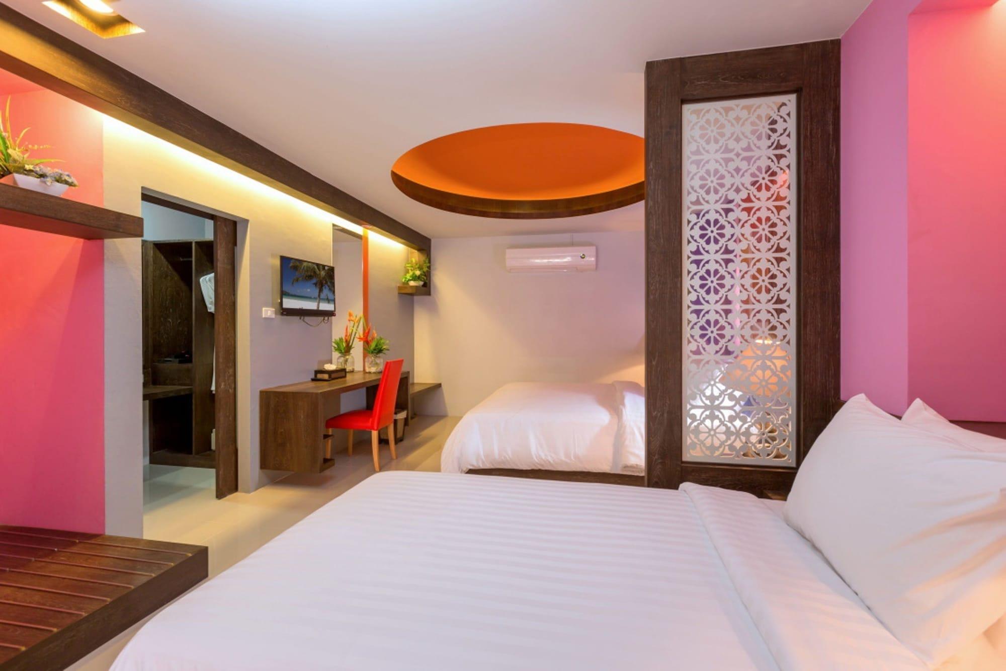 Naina & - Sha Extra Hotel 4*