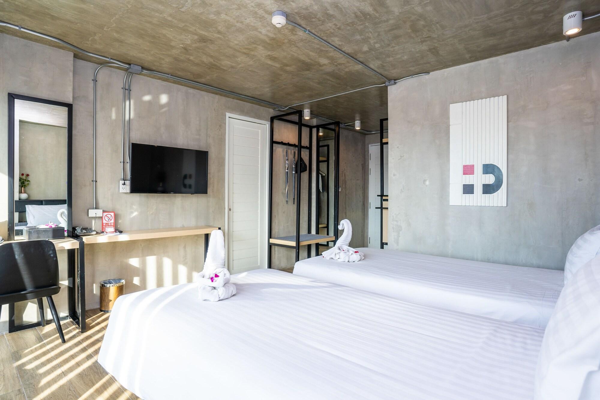Hotel Dsure Phuket