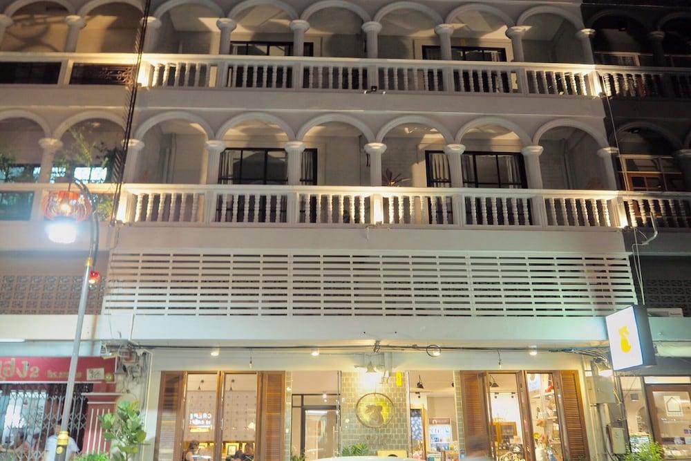 Oyo 300 Karnvela 3* Phuket