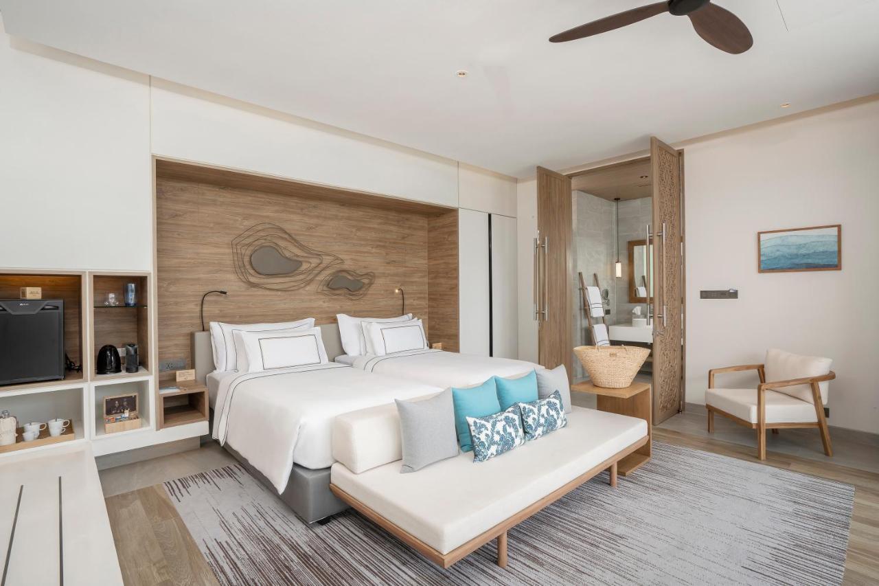 Melia Phuket 5*