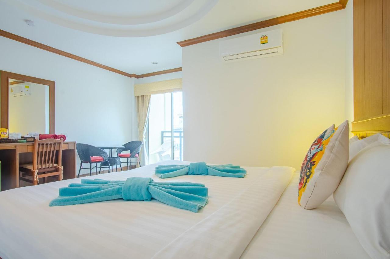 Pipikuku & Restaurant Hotel 3*
