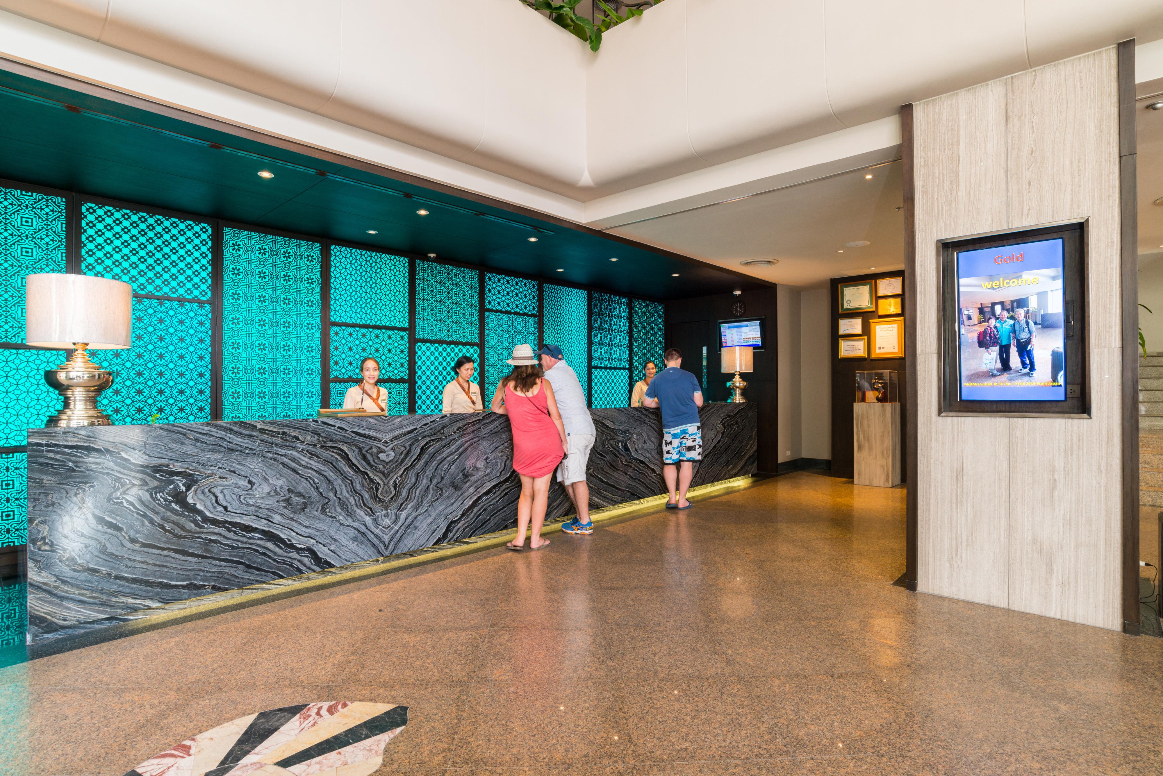 The Royal Paradise & - Sha Extra Hotel