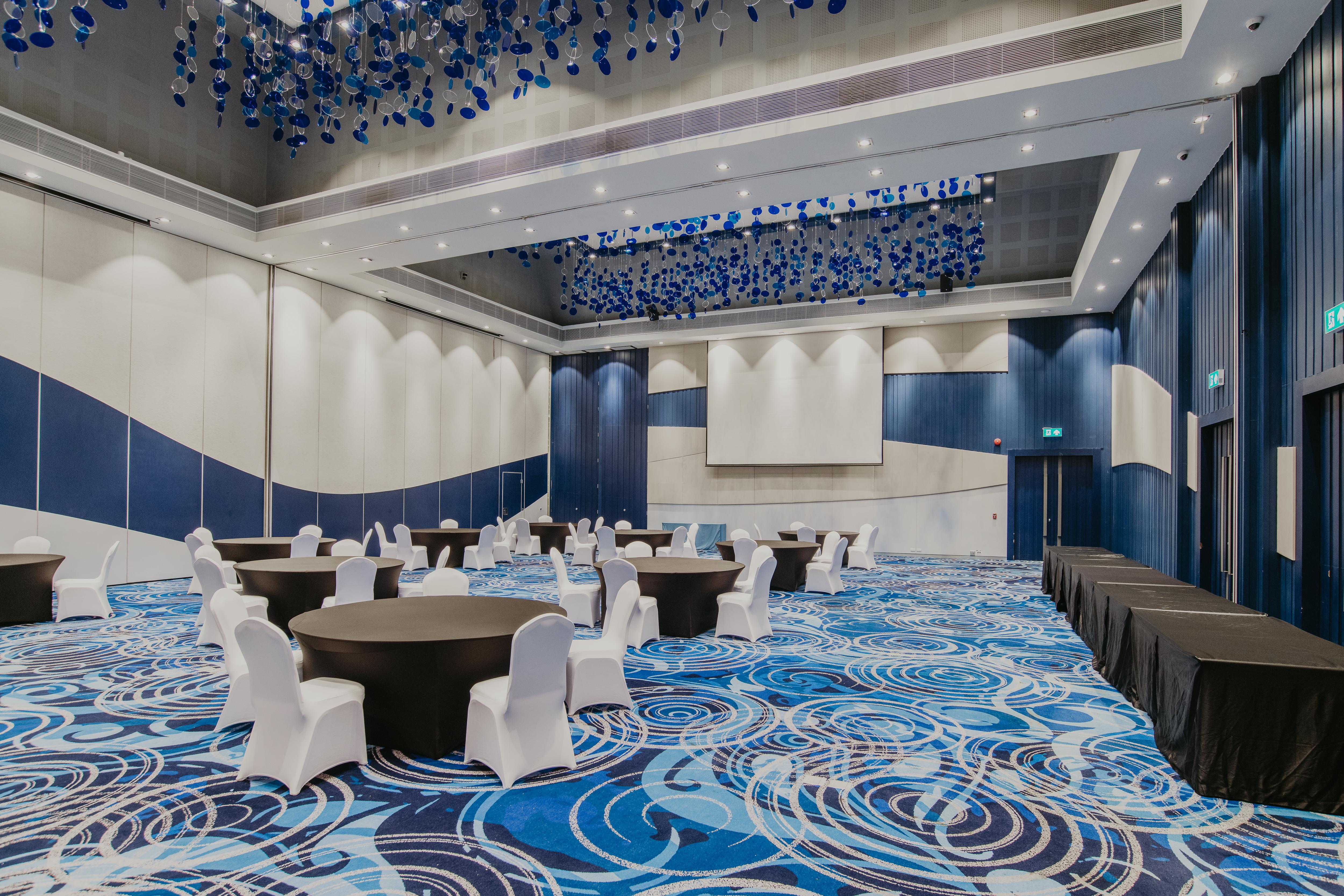 Resort Splash Resort, Maikhao Phuket - Sha Extra 5*