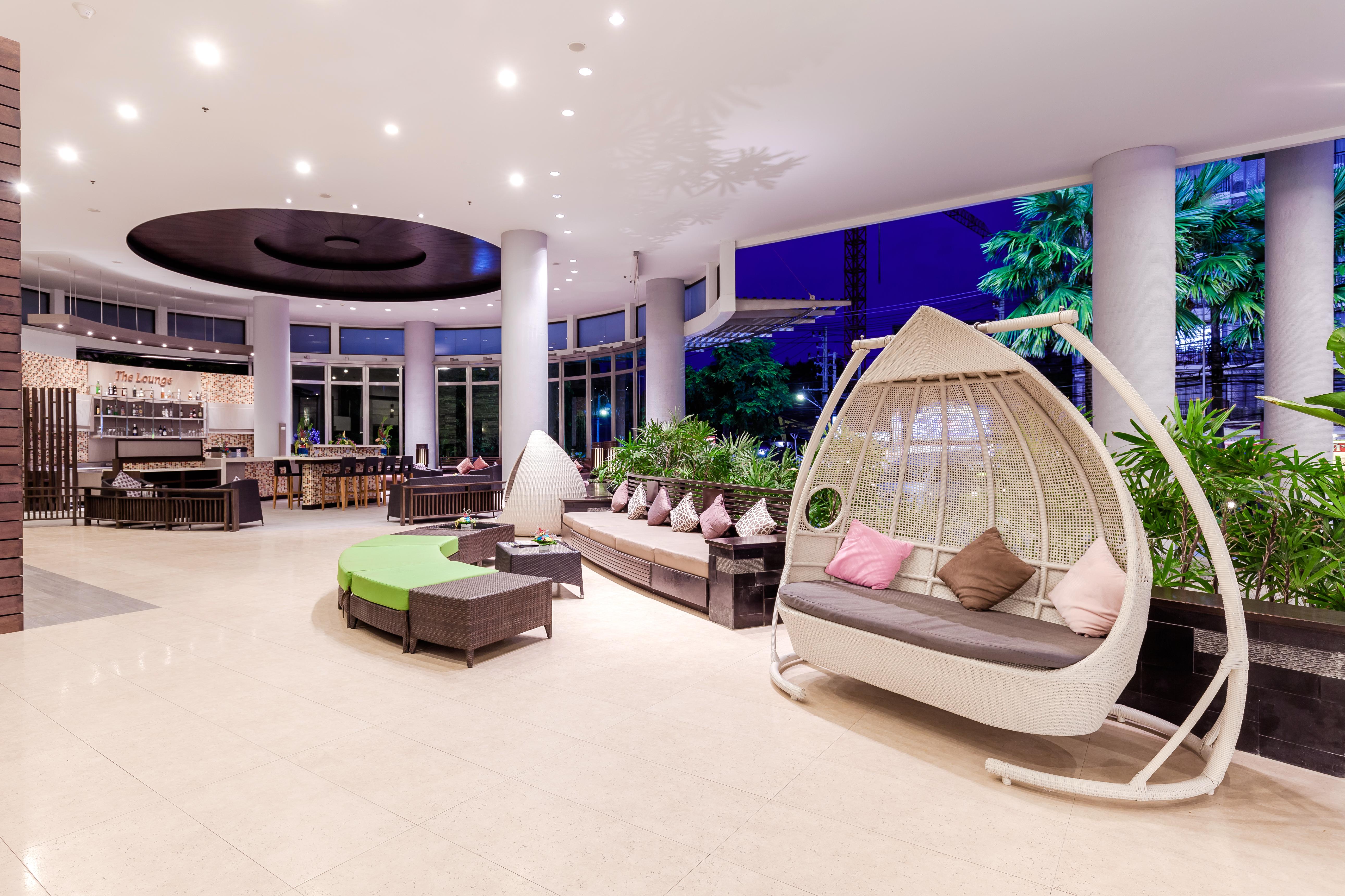 Deevana Plaza Phuket - Sha Extra