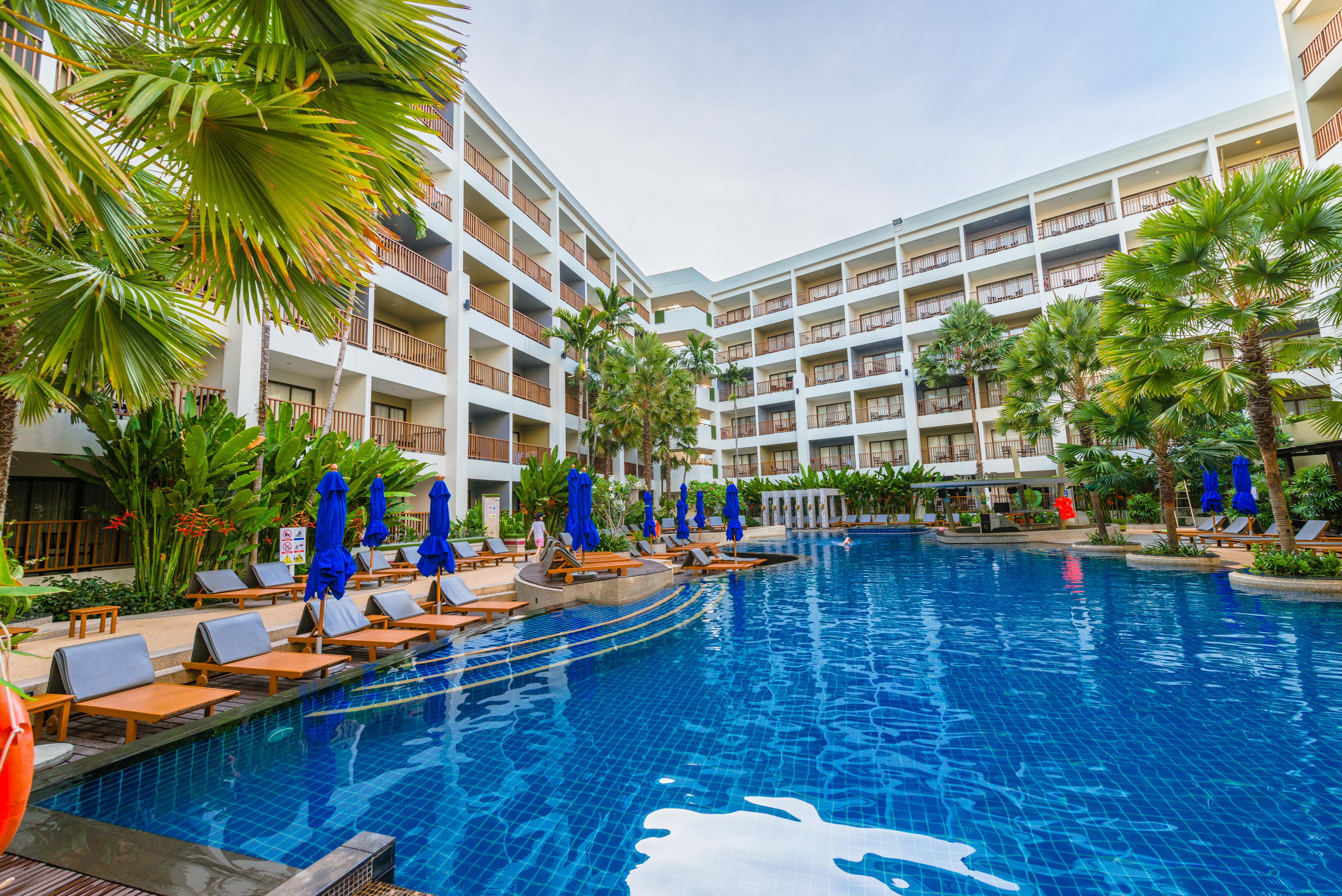 Deevana Plaza Phuket - Sha Extra