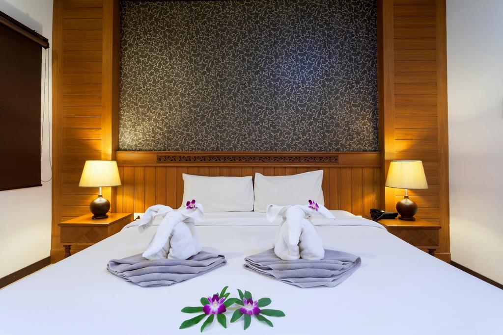 Jang Hotel 3*