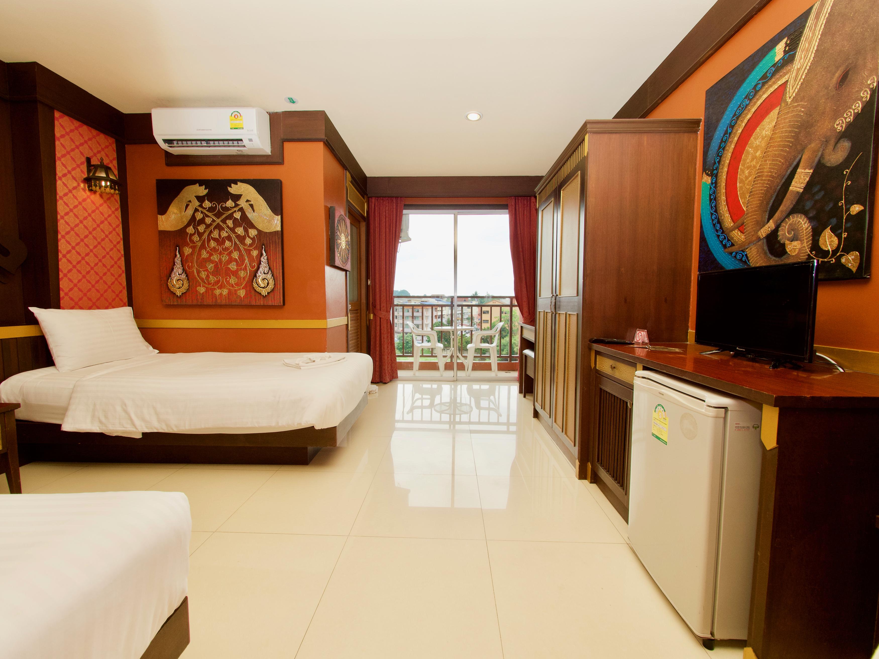 Hotel 99 3*