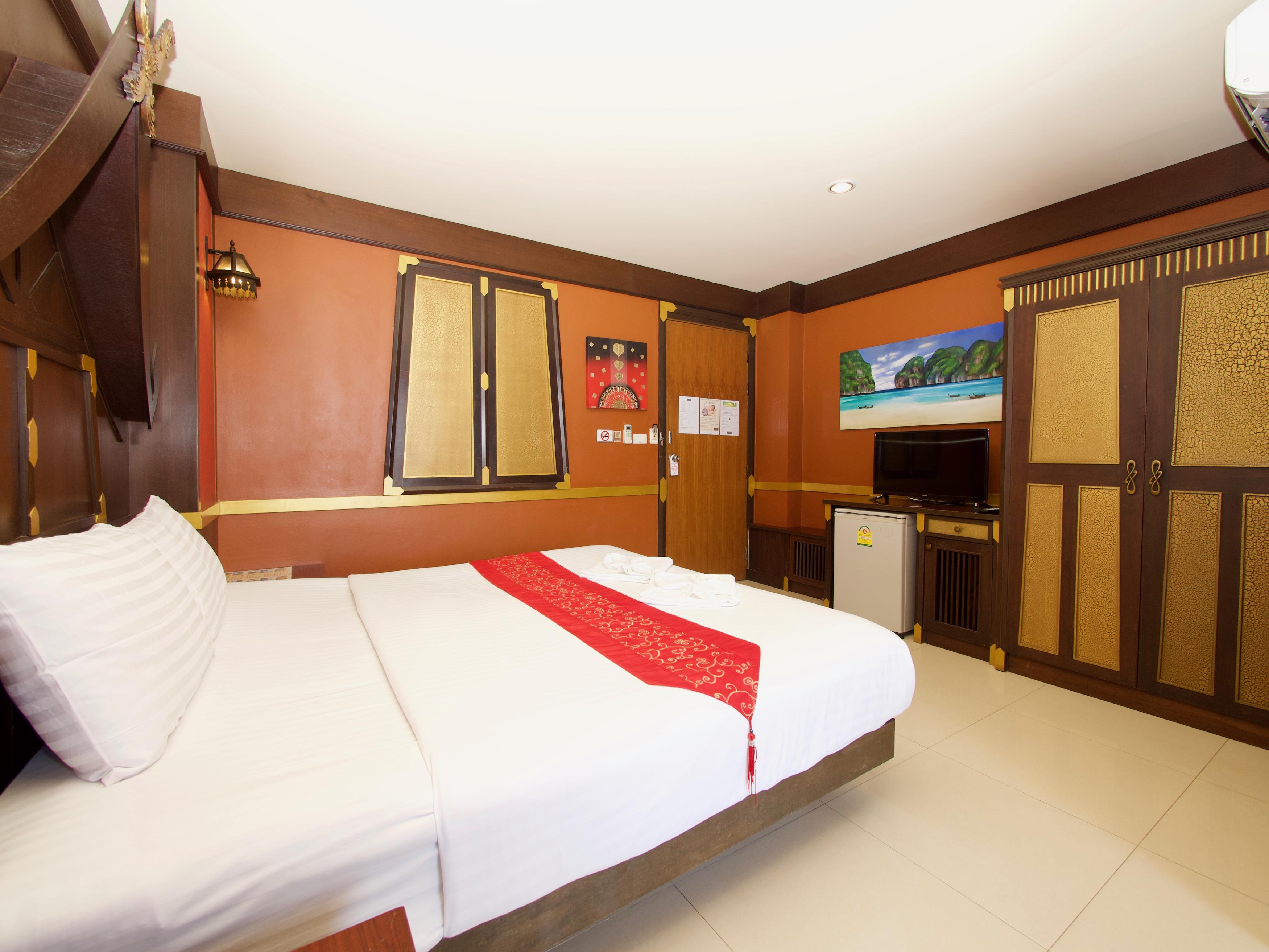 Hotel 99