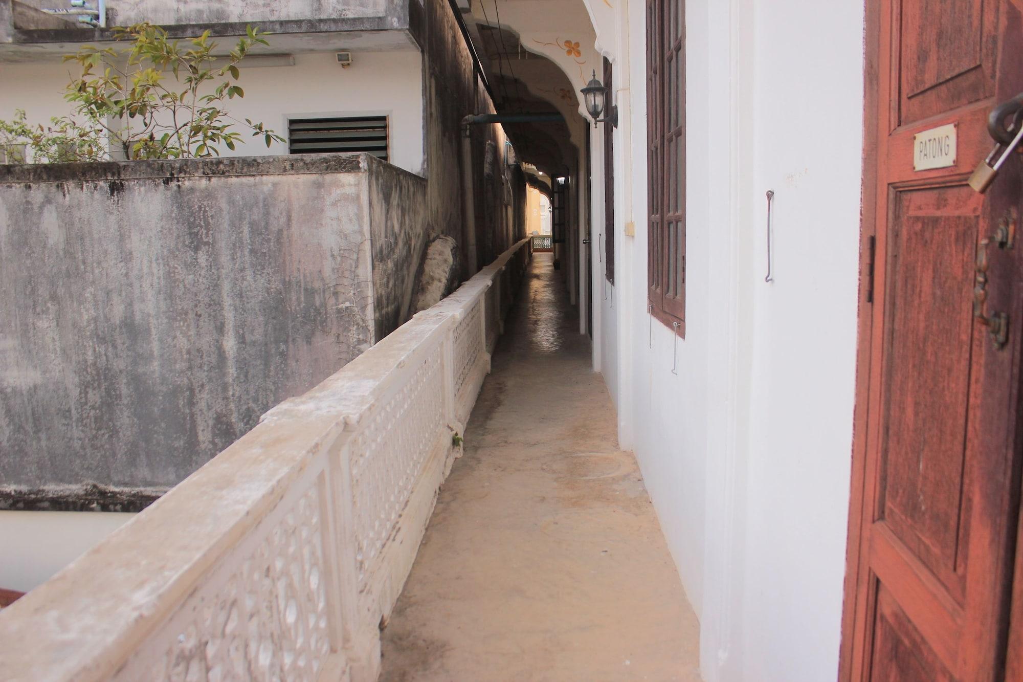 Guest house Thalang *