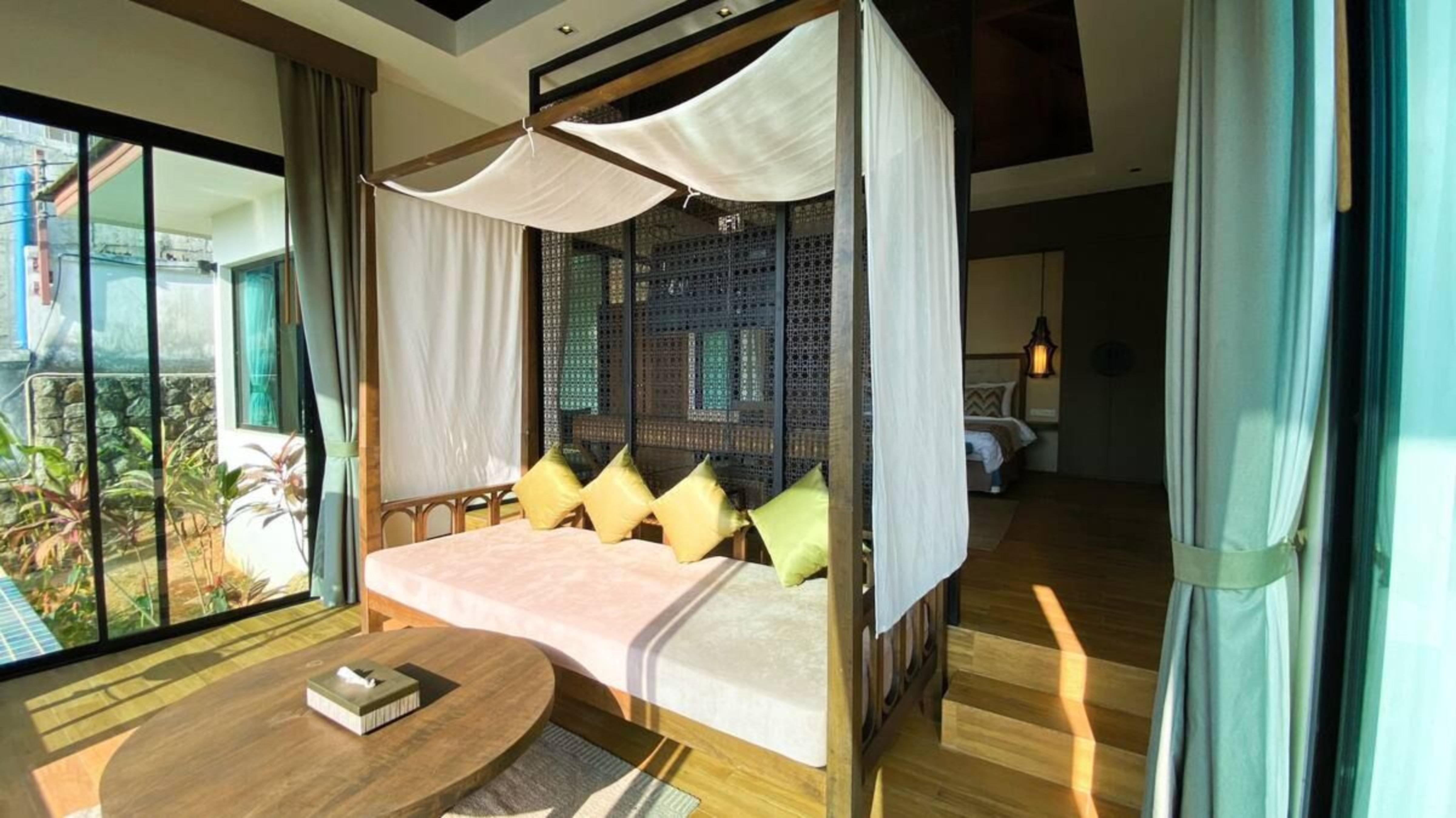 Hotel Silla 4*