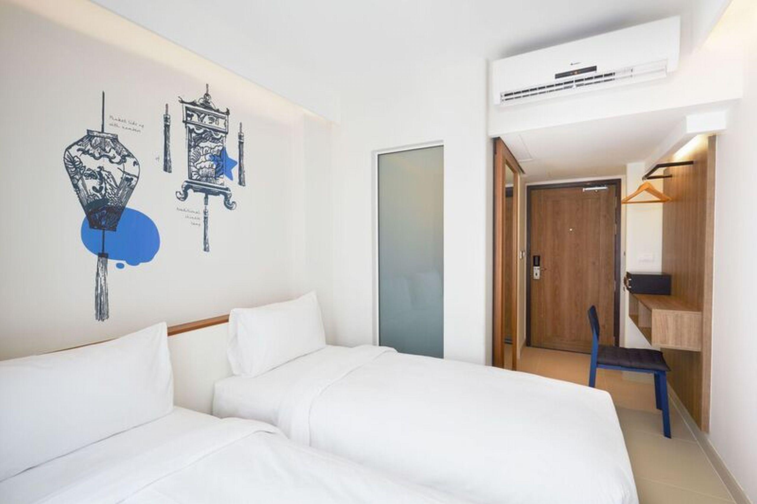 Lub D Phuket - Near & Vibrant Social Vibe Patong