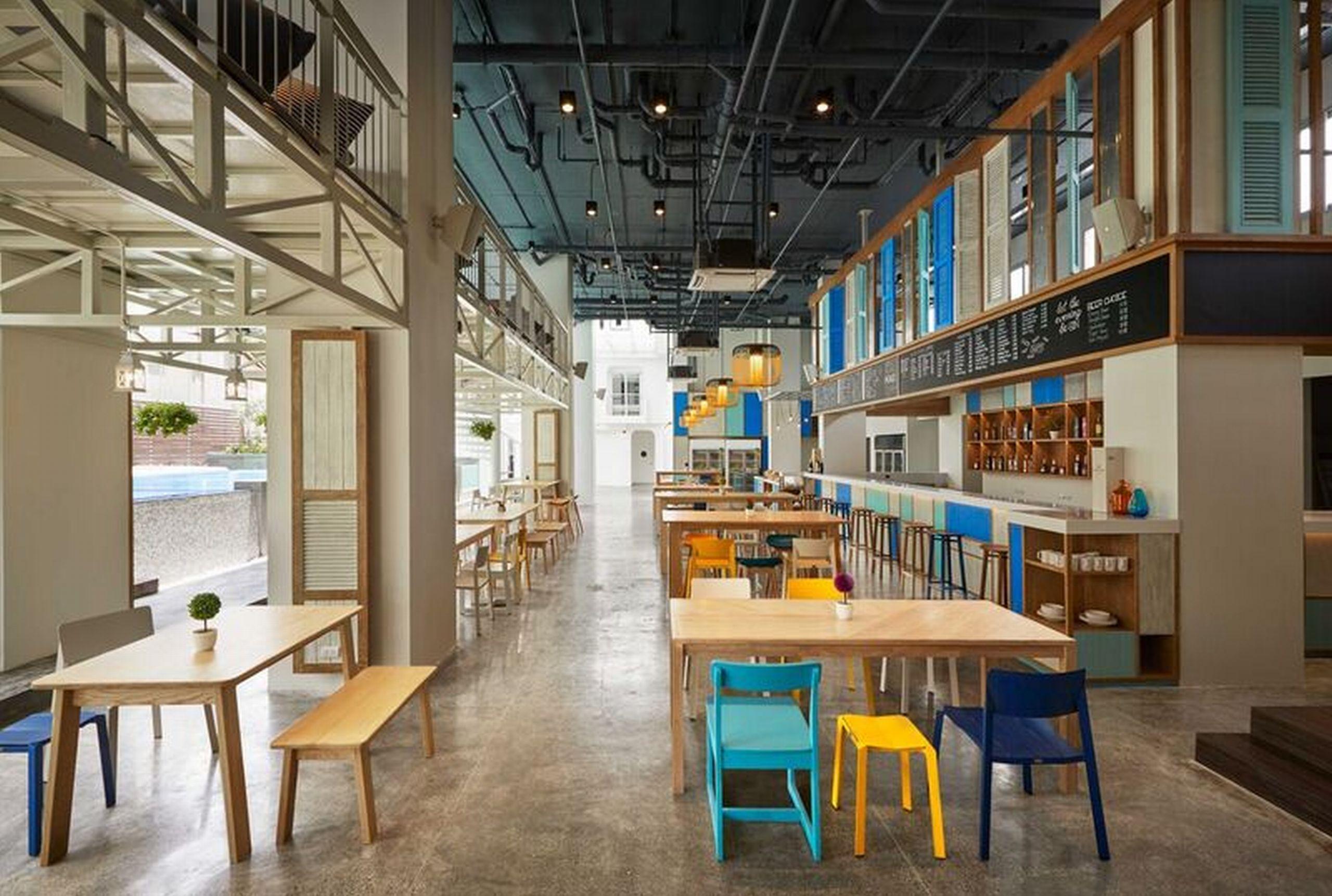 Lub D Phuket - Near & Vibrant Social Vibe