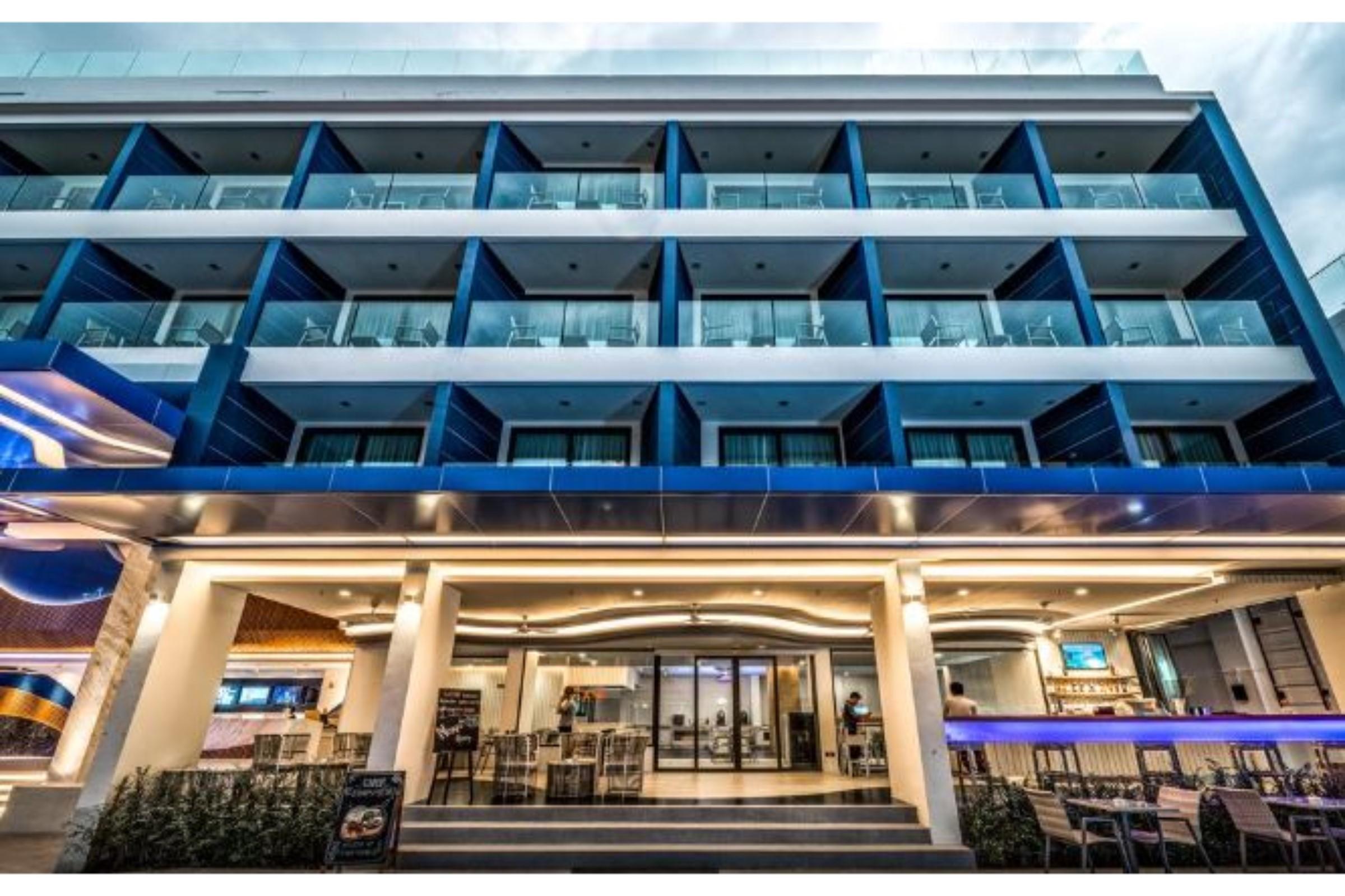 Clover Phuket - Sha Patong