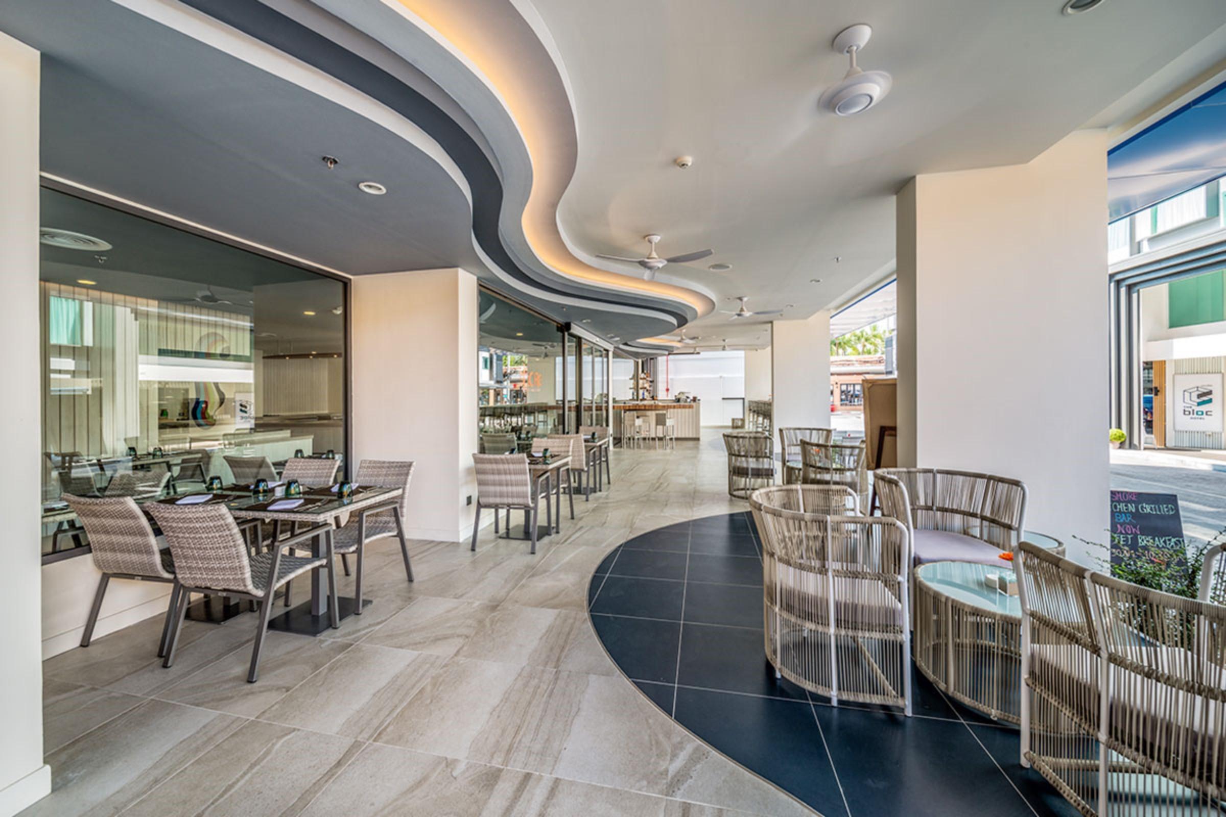 Hotel Clover Phuket - Sha Patong