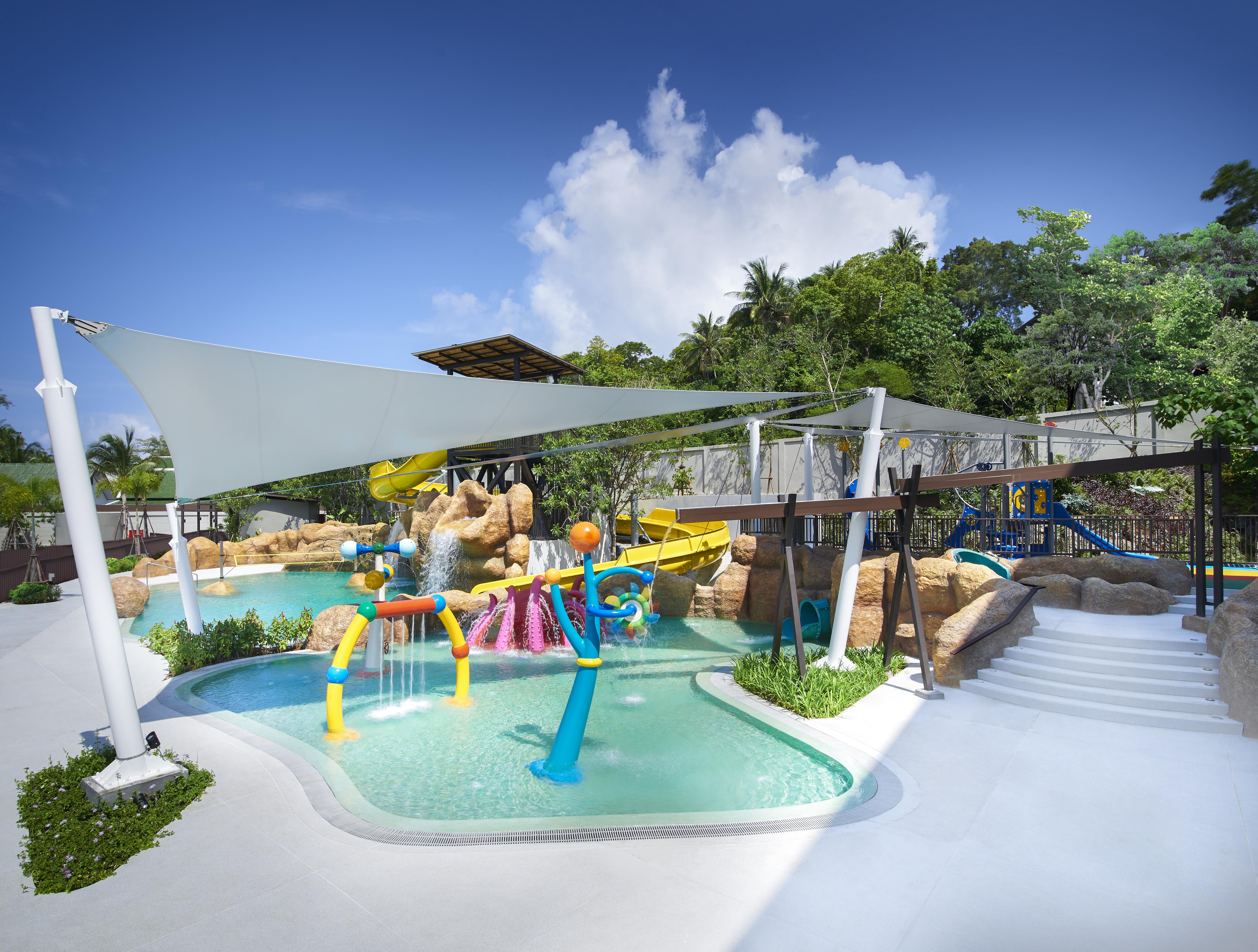 Ozo Phuket Hotel 4*