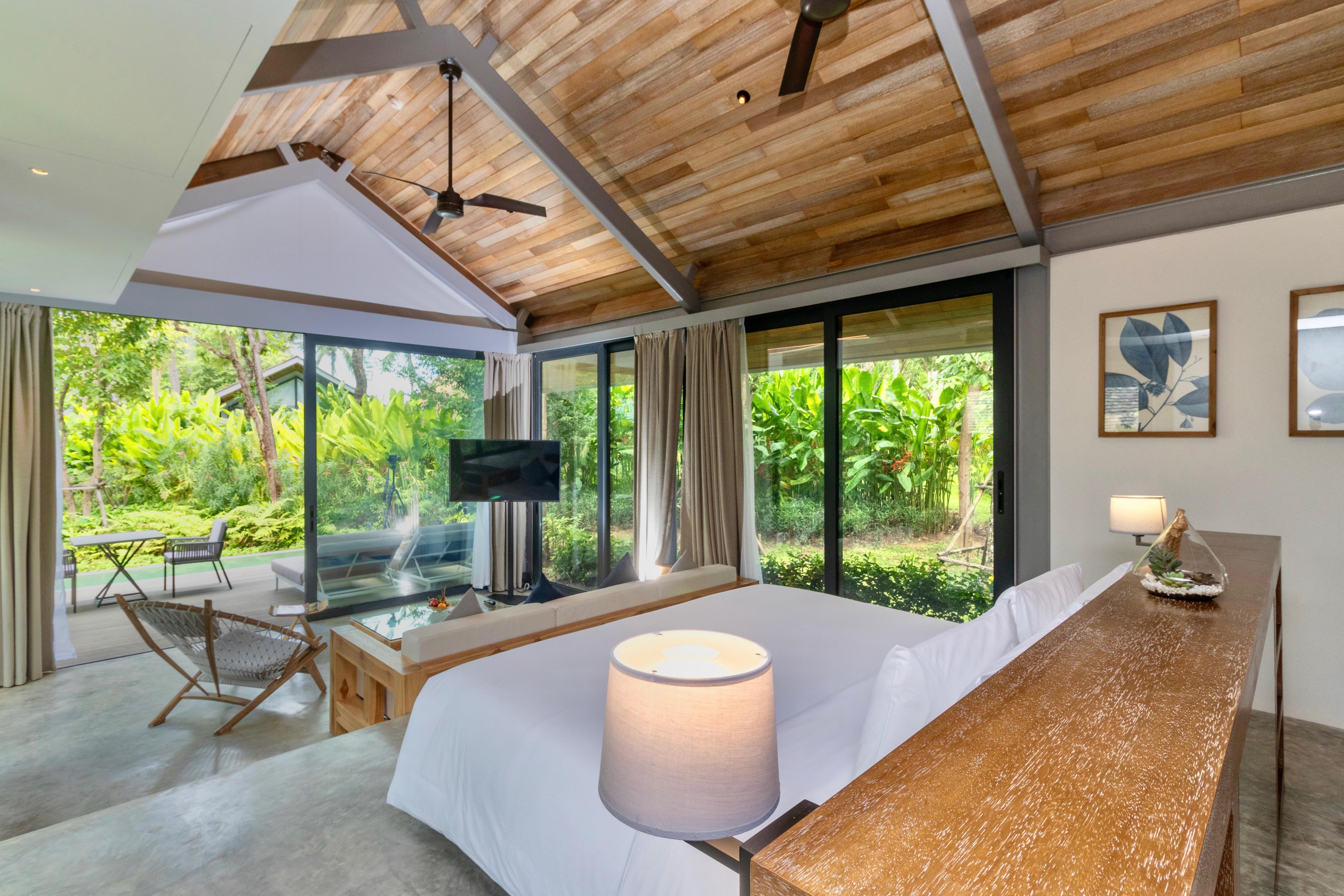 Island Escape Burasari 5* Phuket