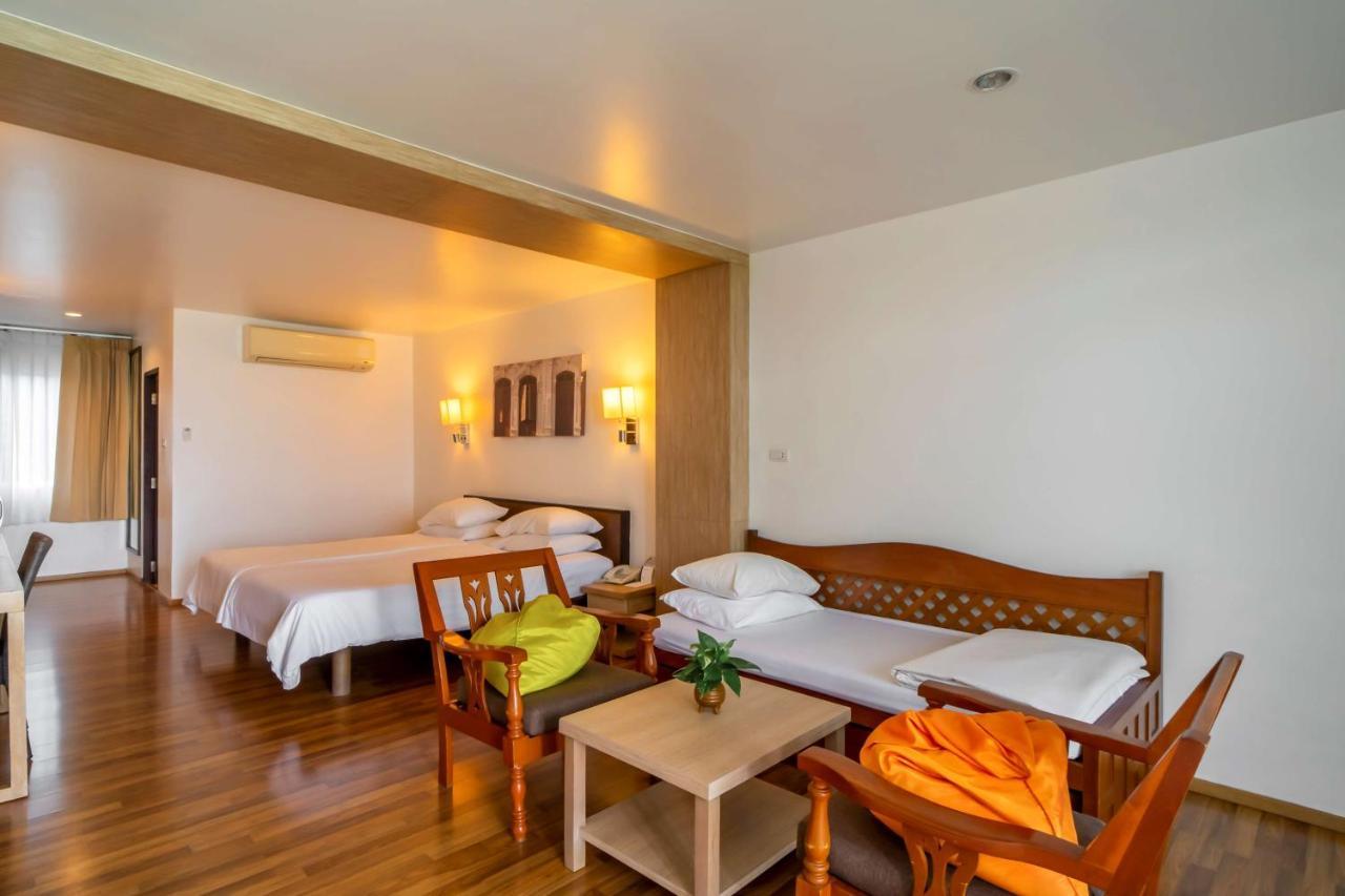Western Phuket Ocean 3* Karon