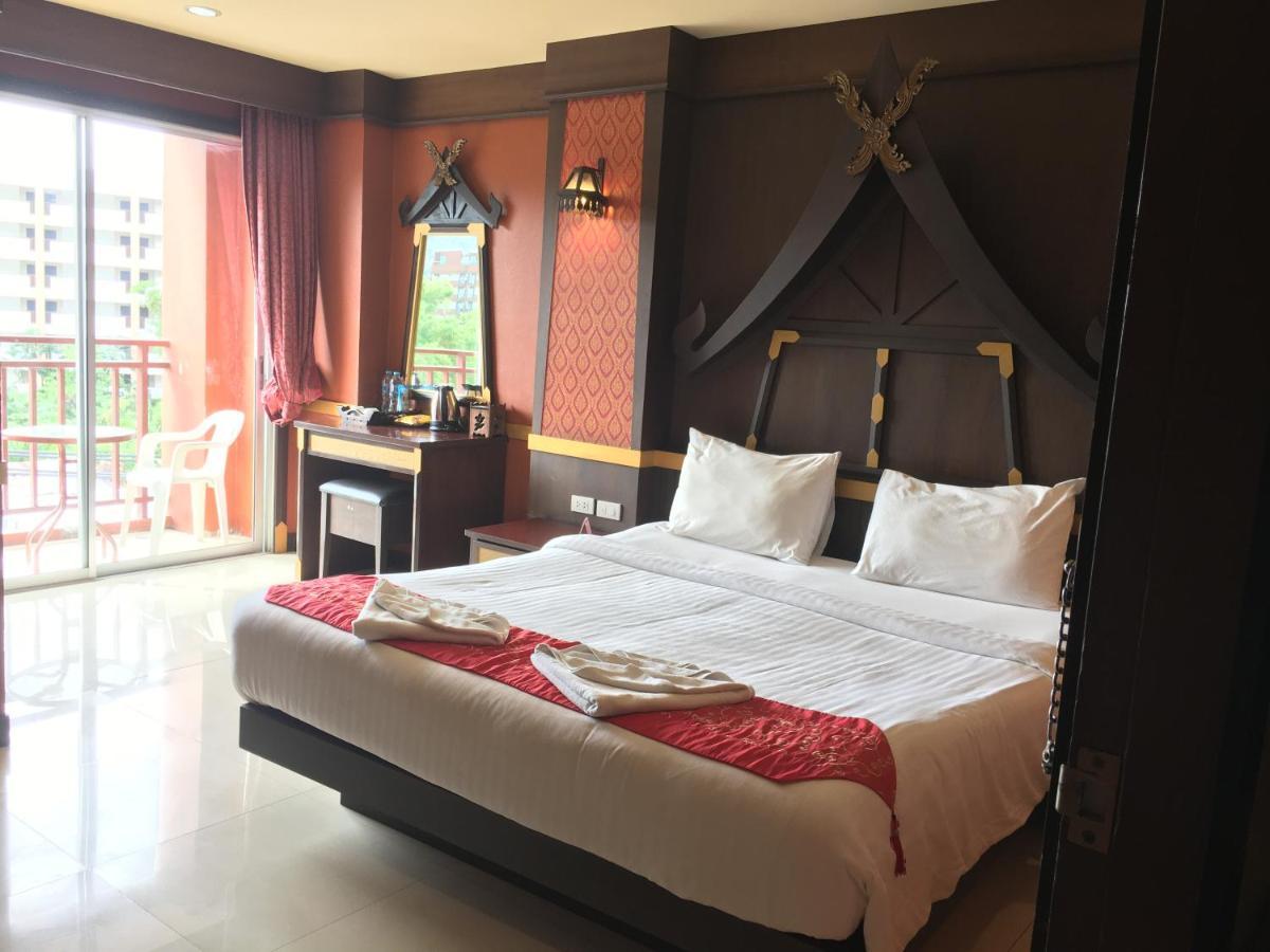 Hotel 99