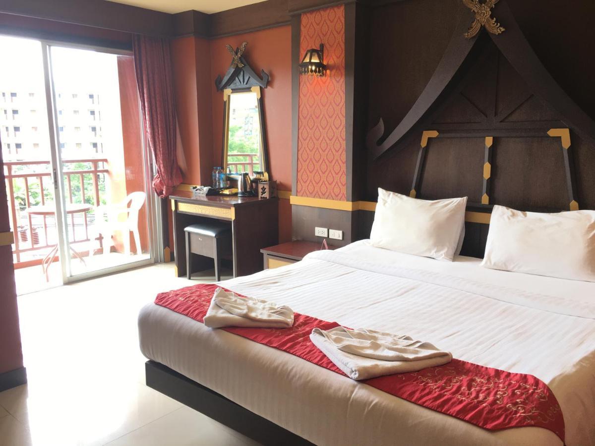Hotel 99