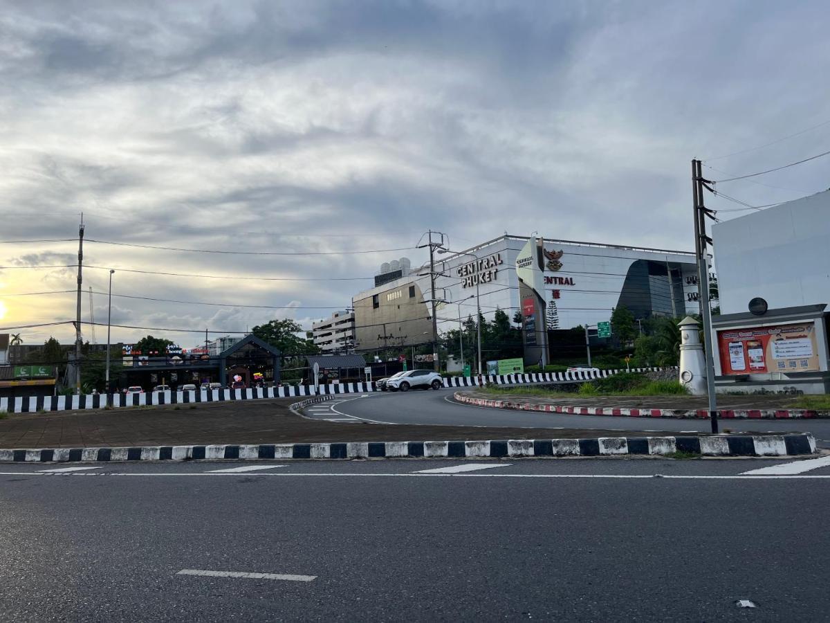 1 Bedroom Centrio Near Festival In Town Apartment *
