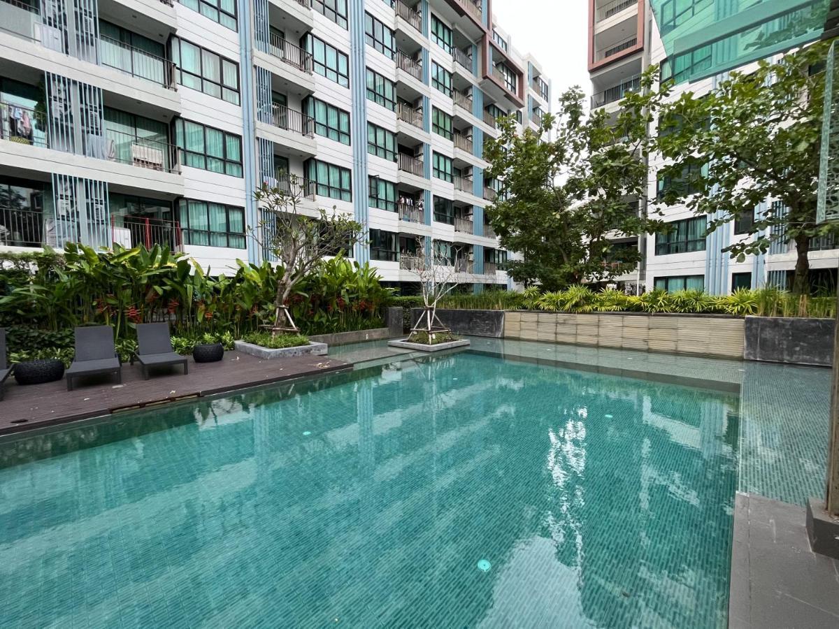 1 Bedroom Centrio Near Festival In Town Apartment