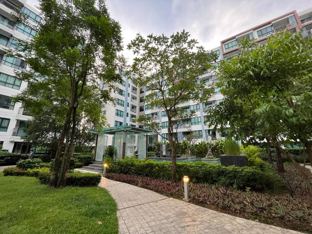 1 Bedroom Centrio Near Festival In Town Apartment *