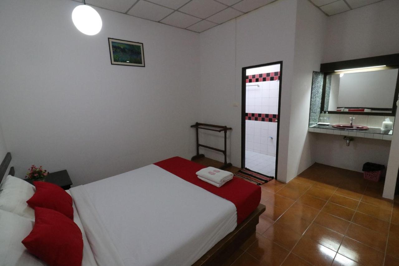 Baan Nat The Village Hotel 2*