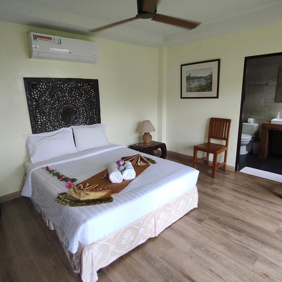 Baiyok Seaview And Edge Pool Patong