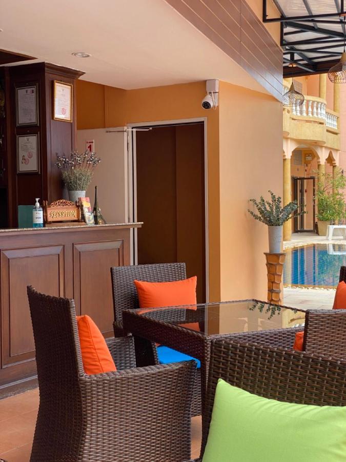Baan Sudarat Phuket