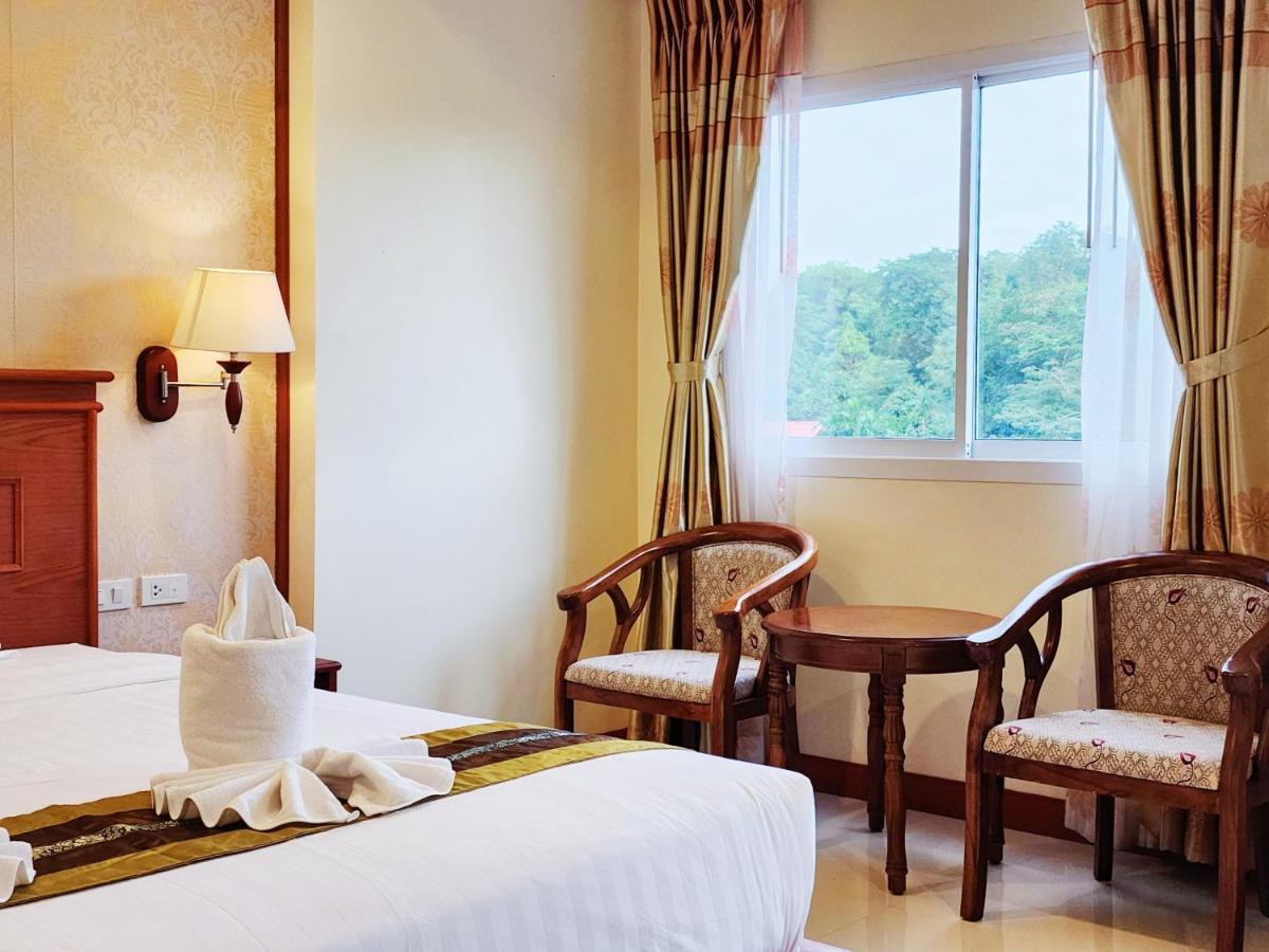 Phaithong Sotel Hotel Chalong