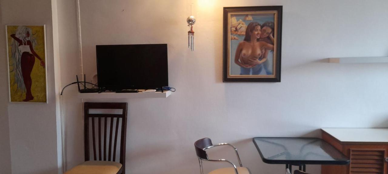 Apartment Dao *