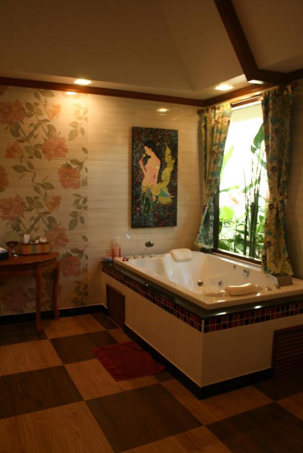 Villa Angelica Bed And Breakfast In Phuket 4* Phuket