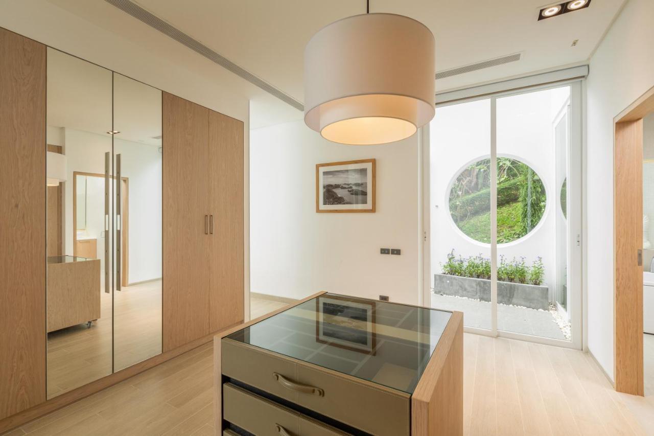 Indulge In Your Dream Getaway At Gemini 6 Bedrooms, Private Beach, And Yamu Pier Sea Views Villa *
