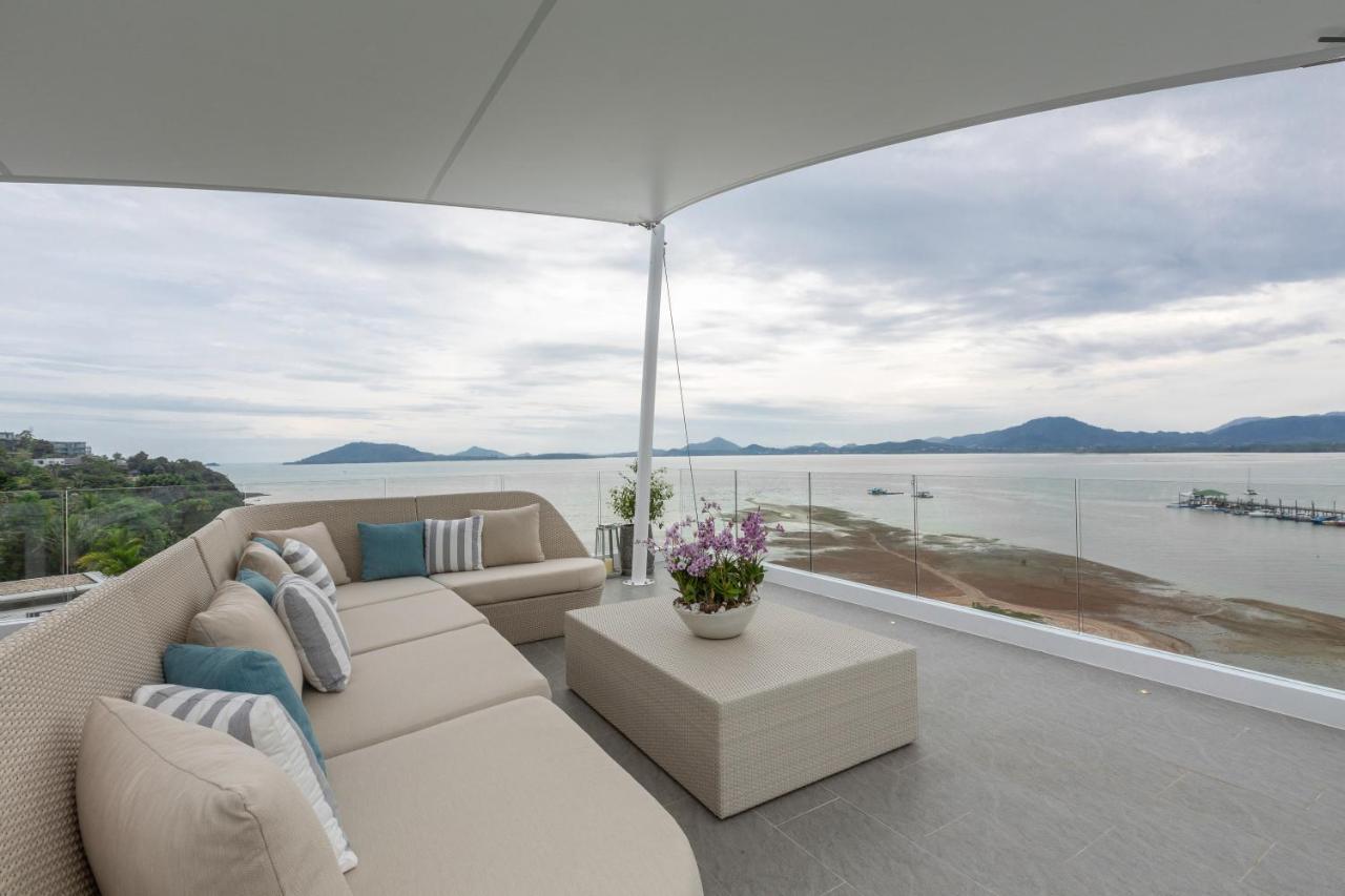 Indulge In Your Dream Getaway At Gemini 6 Bedrooms, Private Beach, And Yamu Pier Sea Views Villa