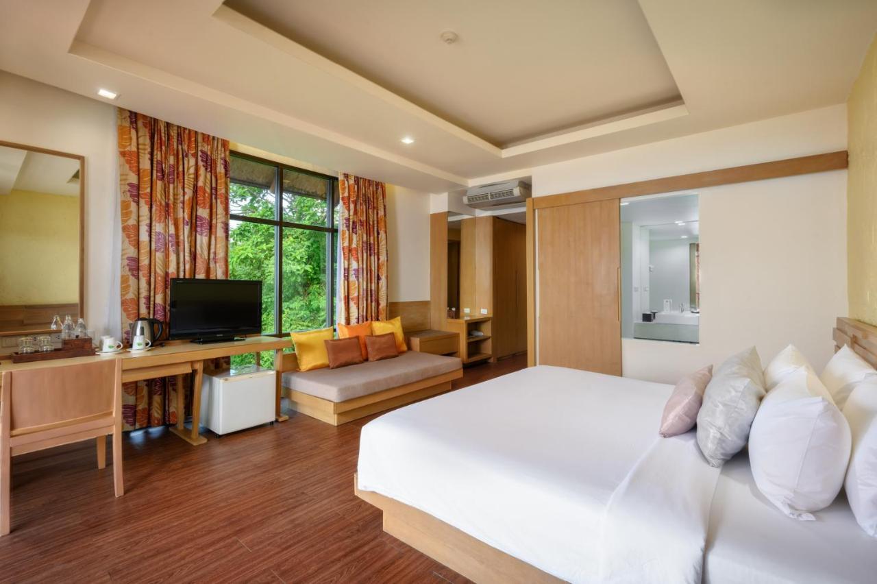 Phunaka Resort 4*