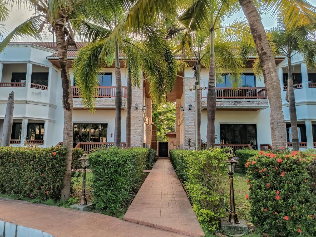 Grand House -sha Resort