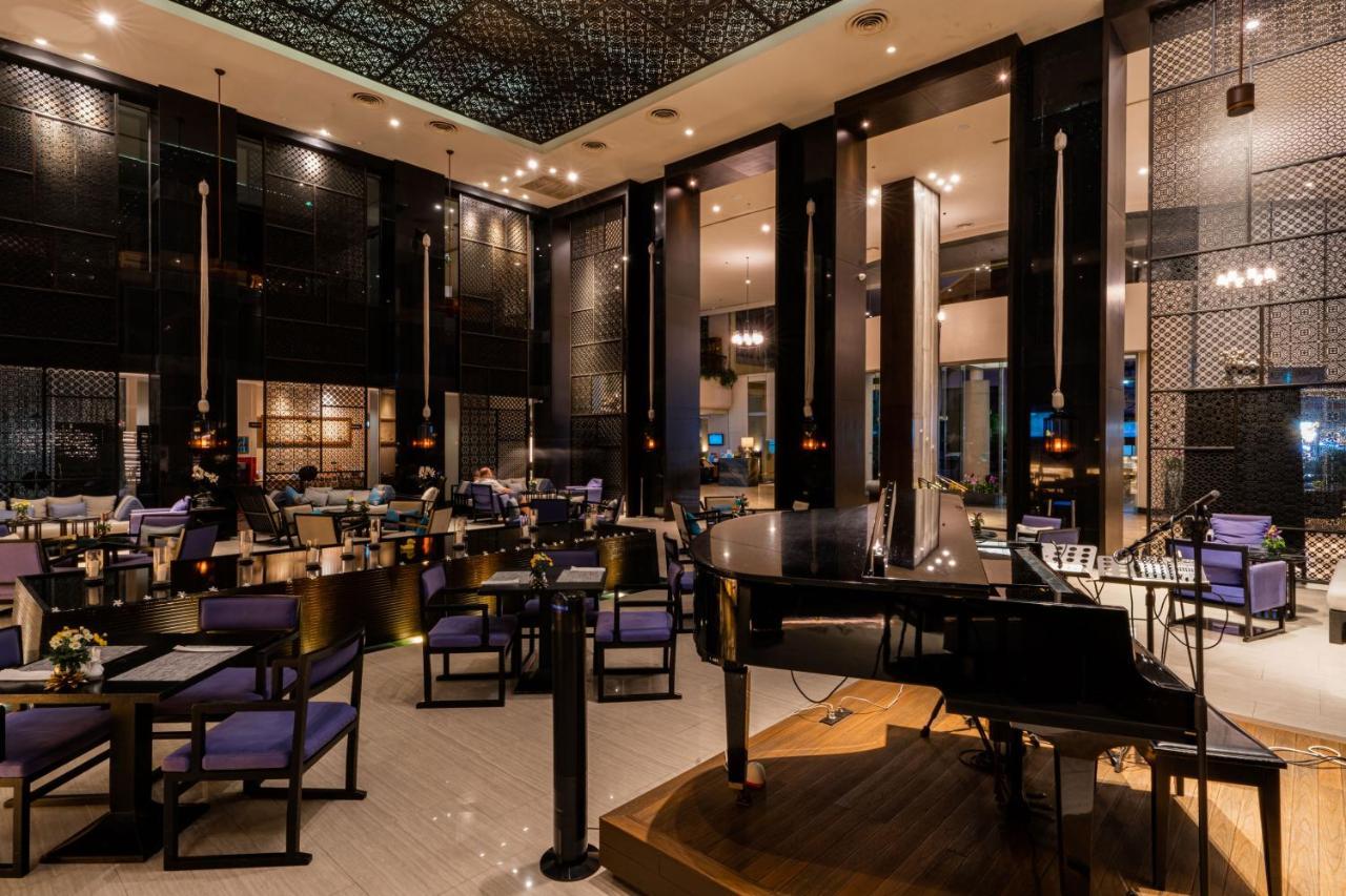 The Royal Paradise & - Sha Extra Hotel 4*