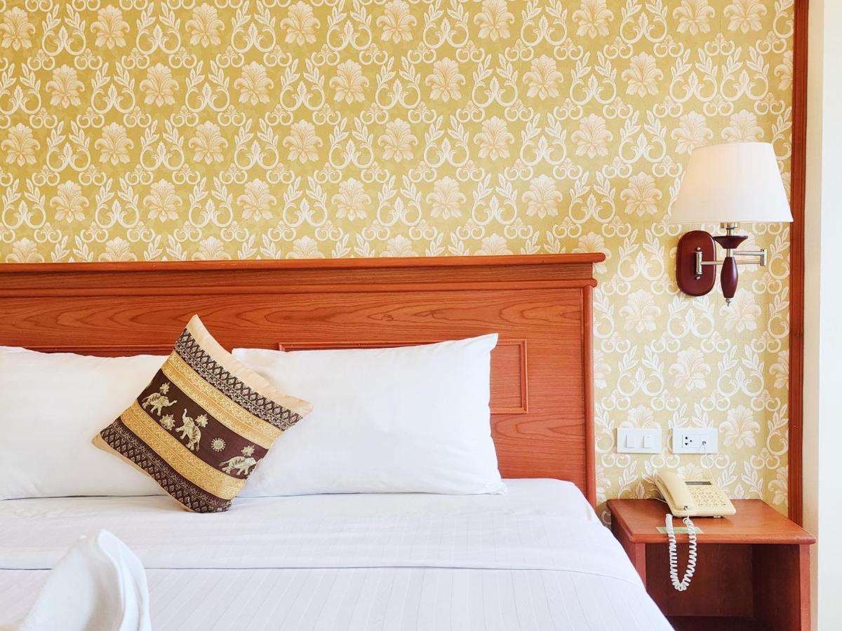 Phaithong Sotel Hotel Chalong