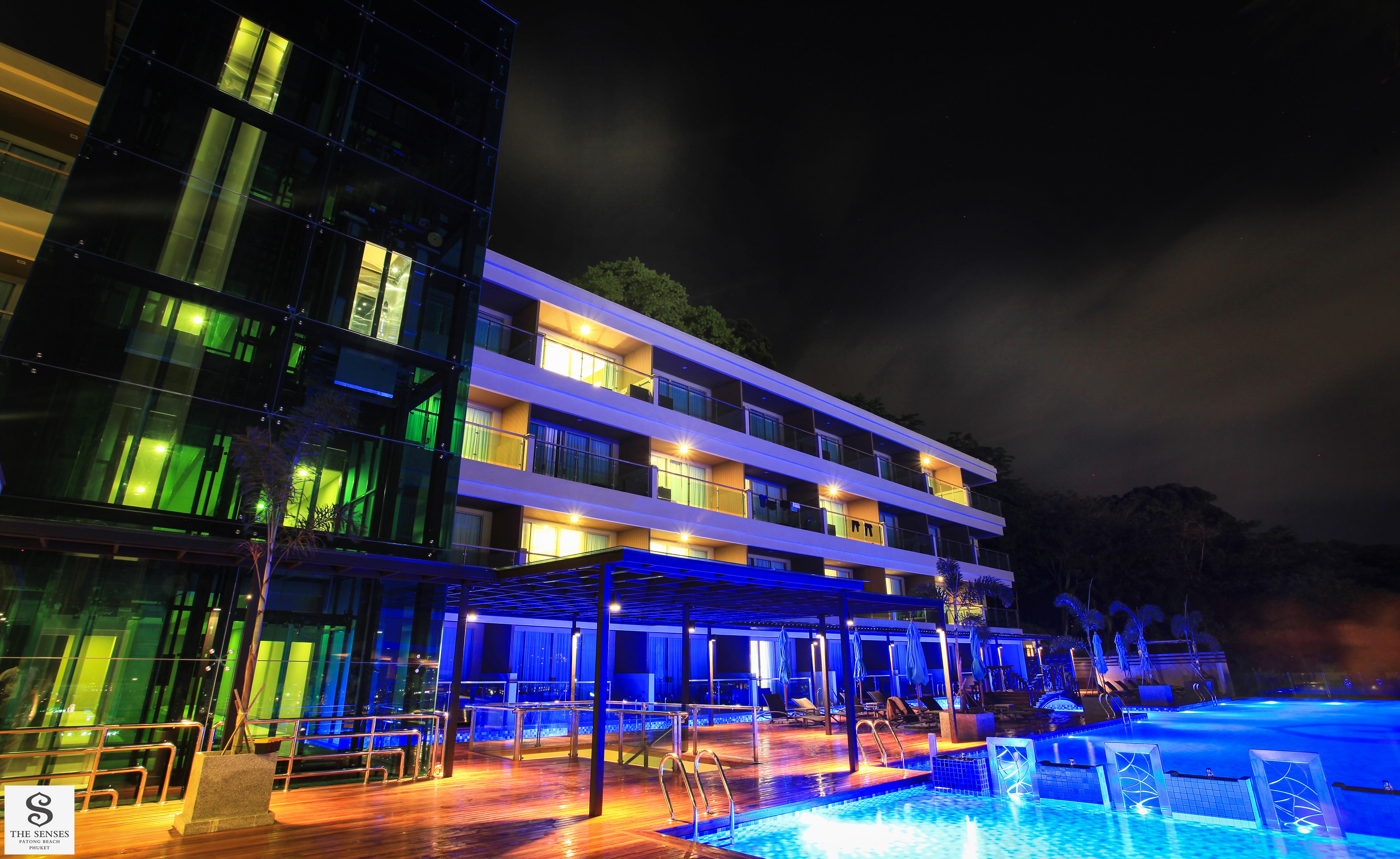 The Senses Pool