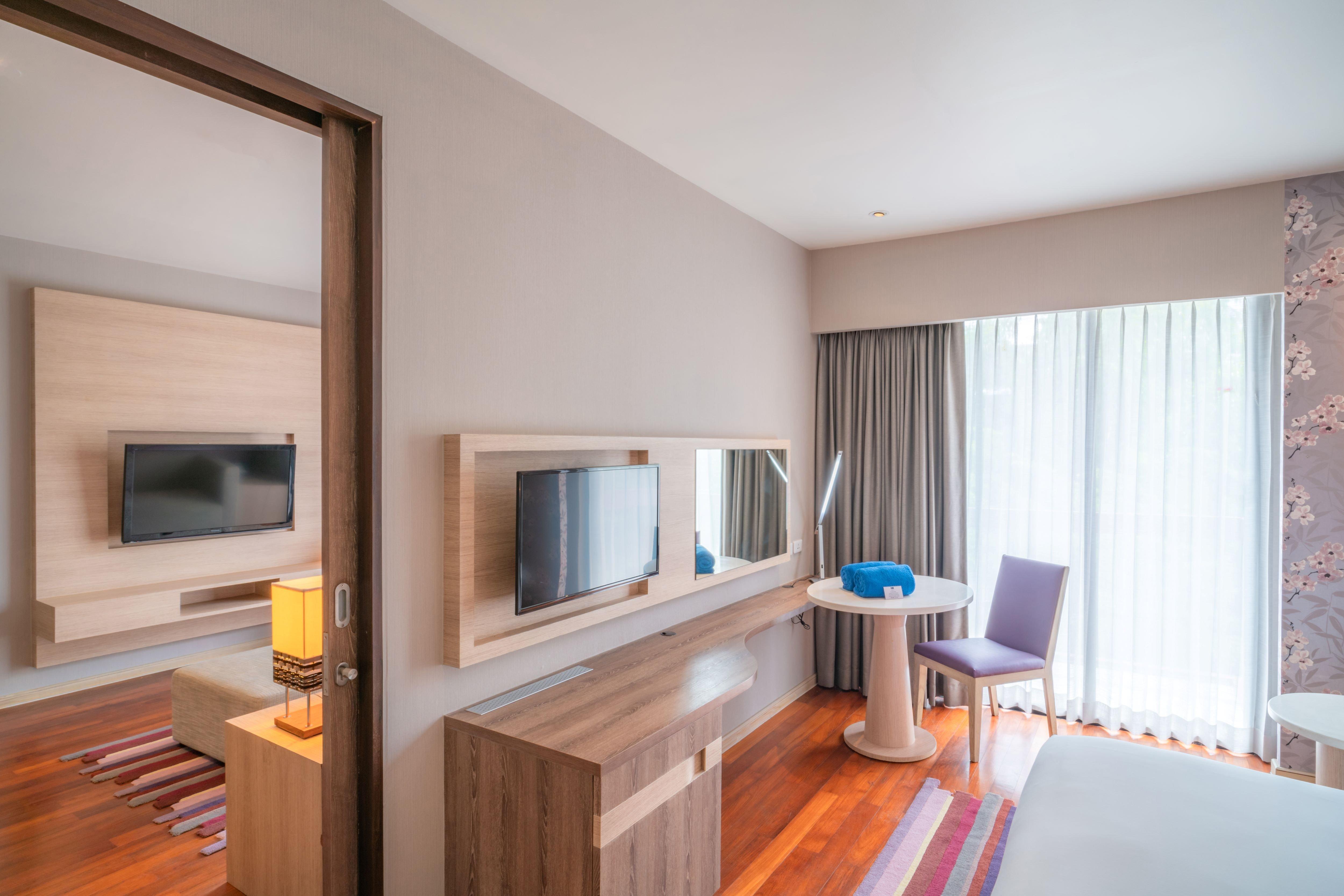 Resort Express Patong By Ihg 4*