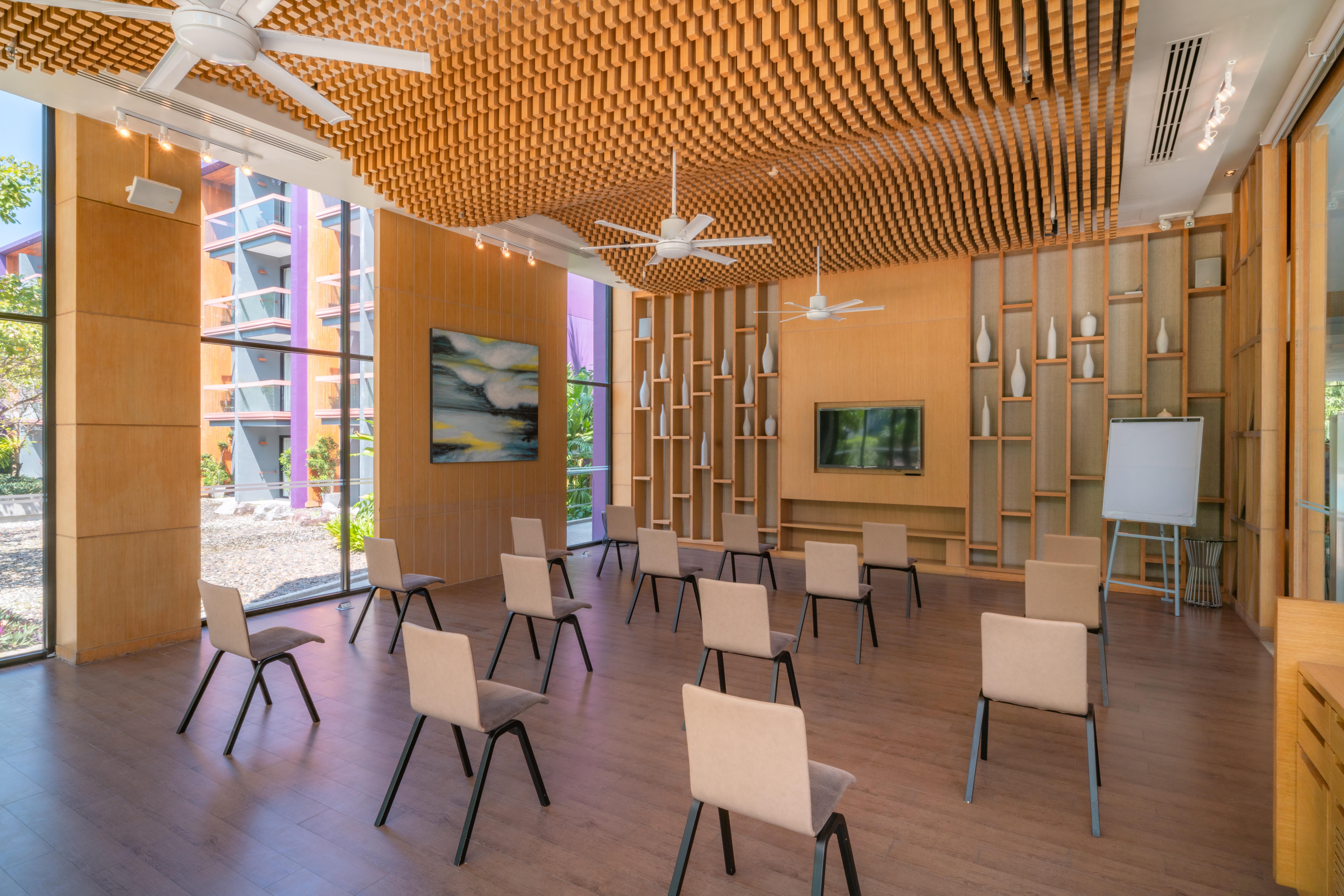Express Patong By Ihg Resort