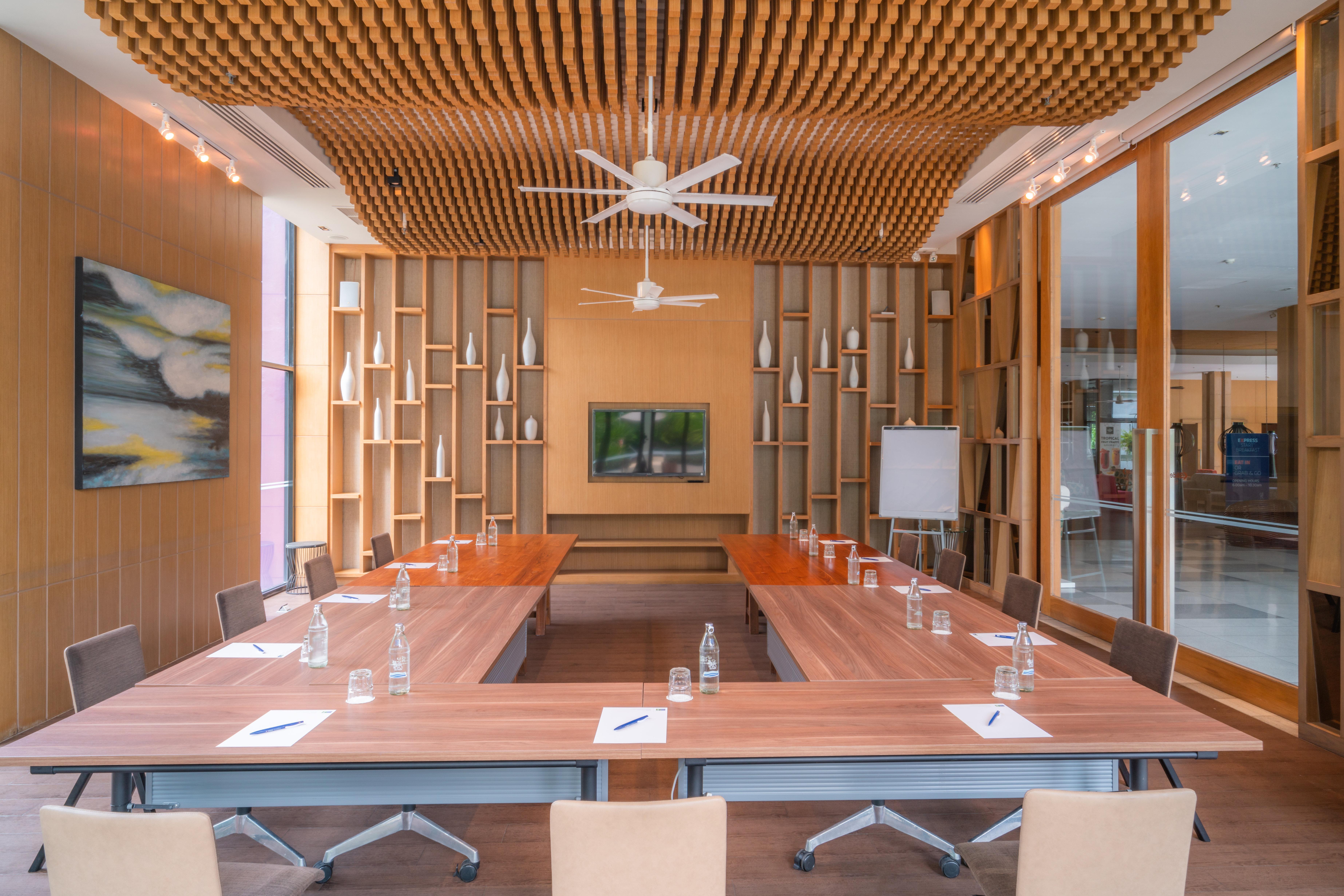 Express Patong By Ihg Resort