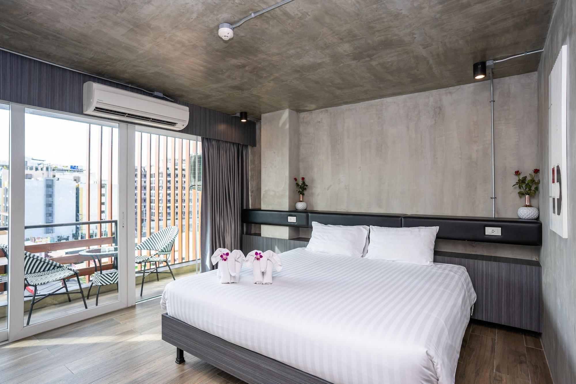 Dsure Phuket 4*