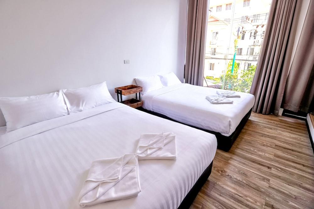 Hotel Glur Phuket 3*