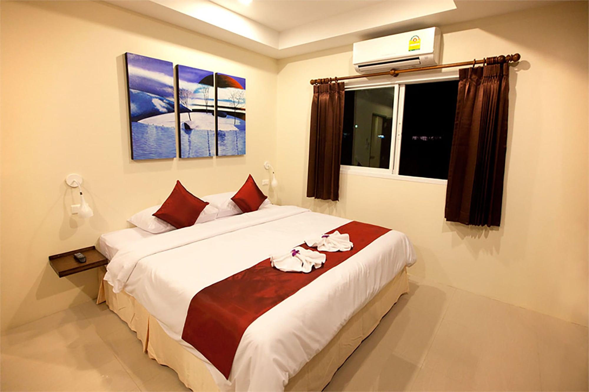 Hotel At Kamala Beach